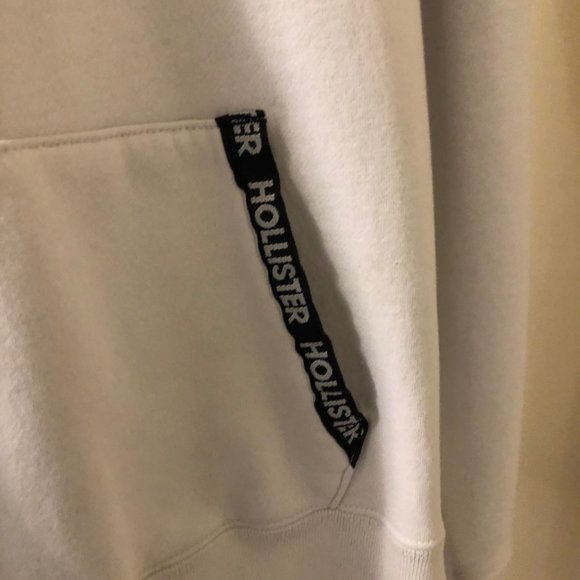 Hollister Black and White Hoodie In Mens Medium - Picture 5 of 5